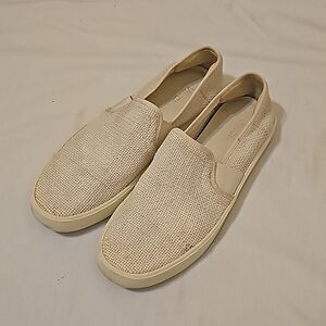 Vince neutral canvas slip on shoe size 8